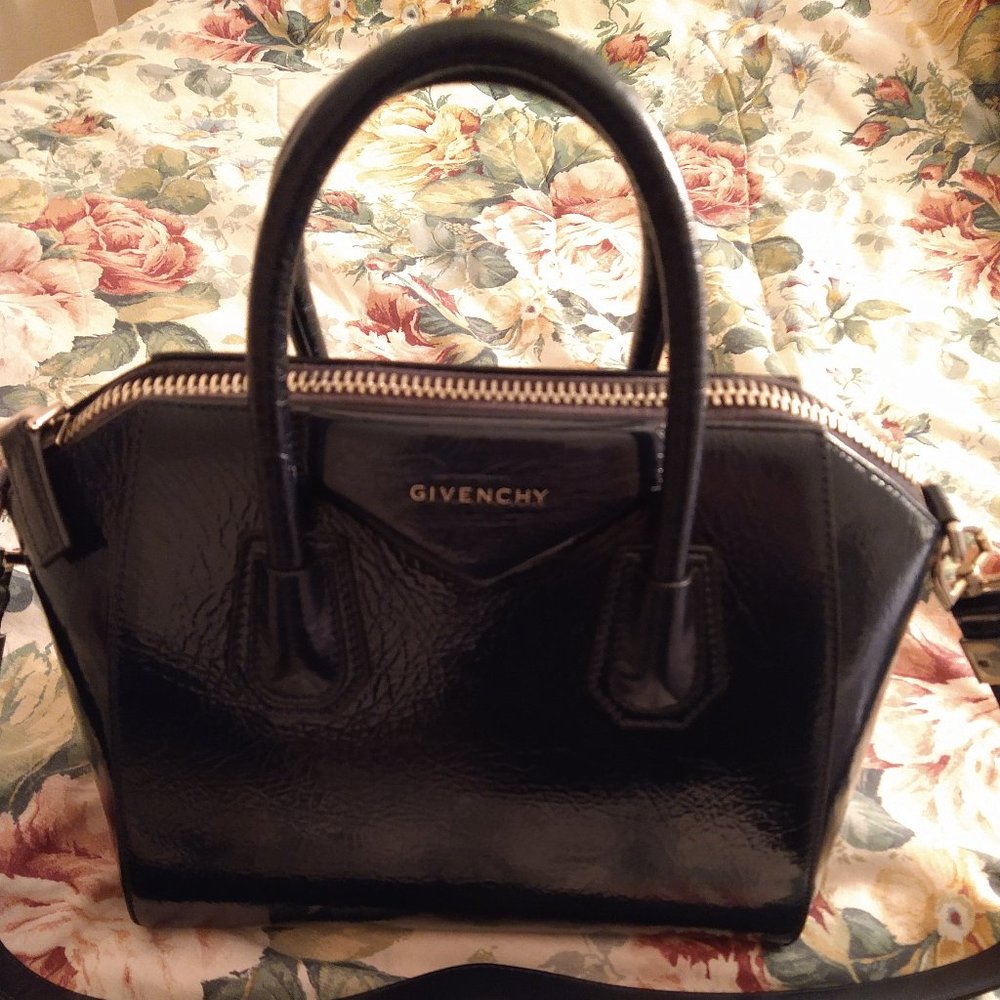 Givenchy Antigona
